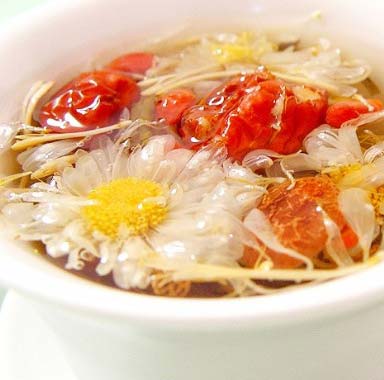������Ӧ�ú�ʲô��,Ů�Ե�����Ӧ�ú�ʲô��