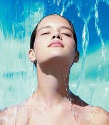 秋季洗冷水澡,女性秋季洗冷水澡好吗