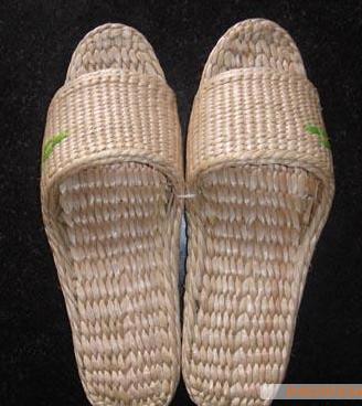 �ڼҴ�ʲô��Ь��,�����ڼҴ�ʲô����Ь��