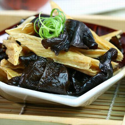 老人冬季补肾-用六味要当心